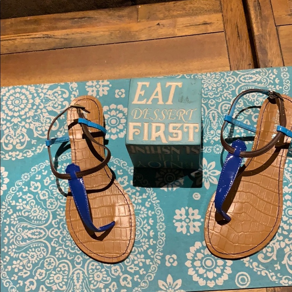 Sunny Feet flat sandals